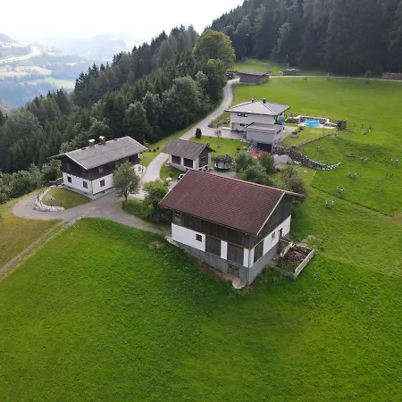 Winteraugut Apartment Werfen